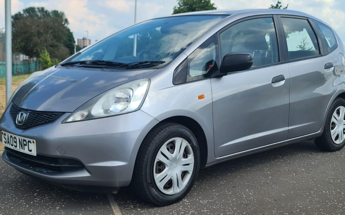 2009 HONDA JAZZ SILVER AAT Motors Glasgow